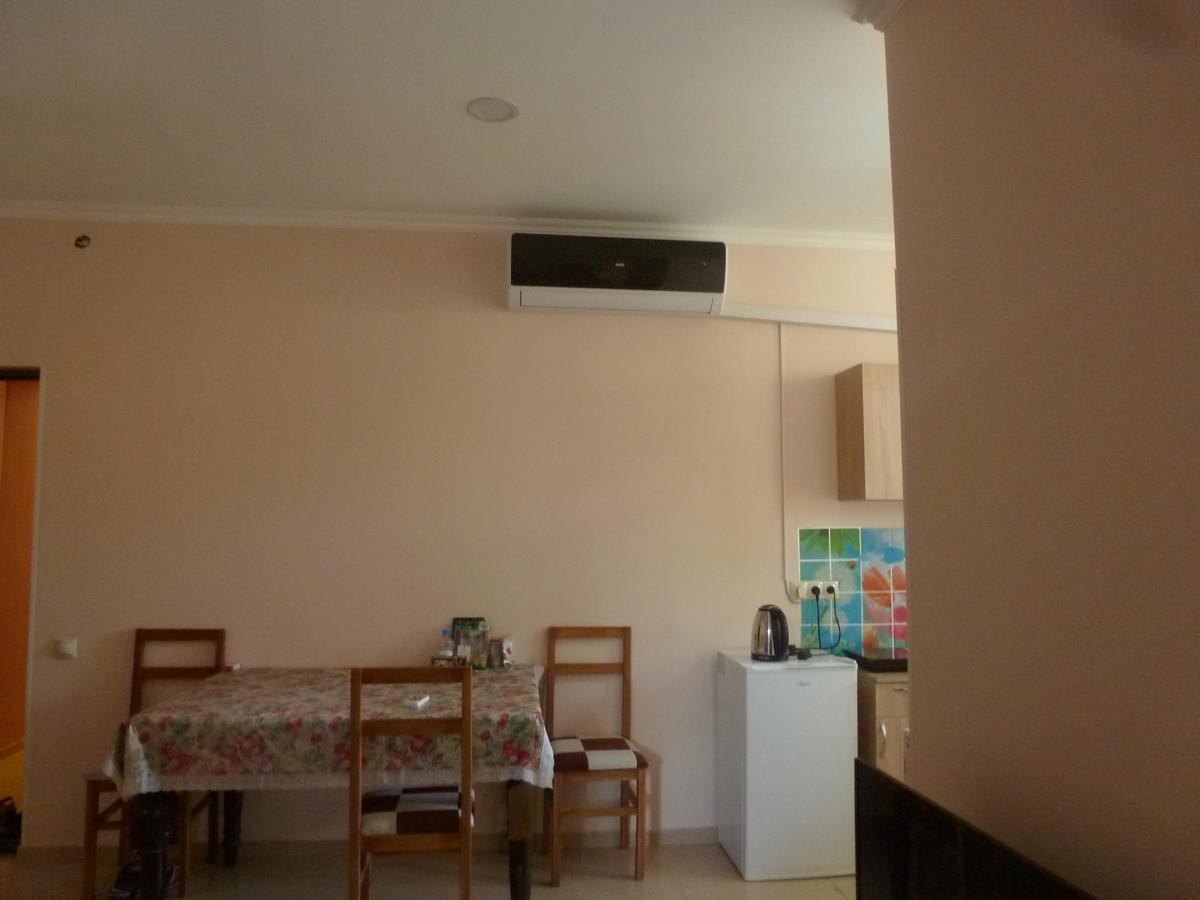 Galo Hostel Тбилиси Екстериор снимка